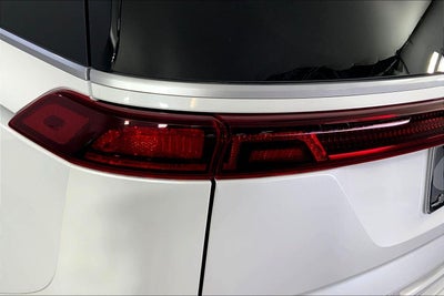 2023 Kia Carnival EX