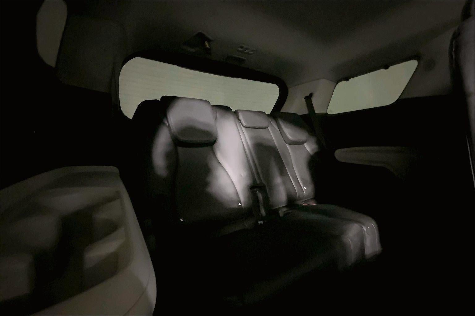 2023 Kia Carnival SX