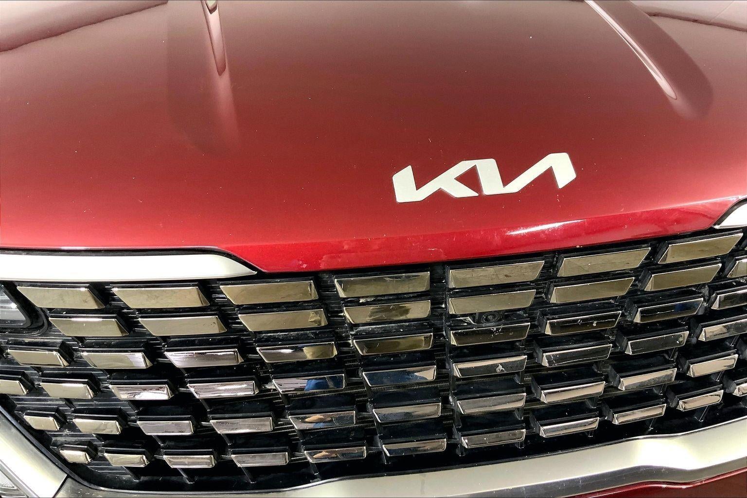 2023 Kia Carnival SX