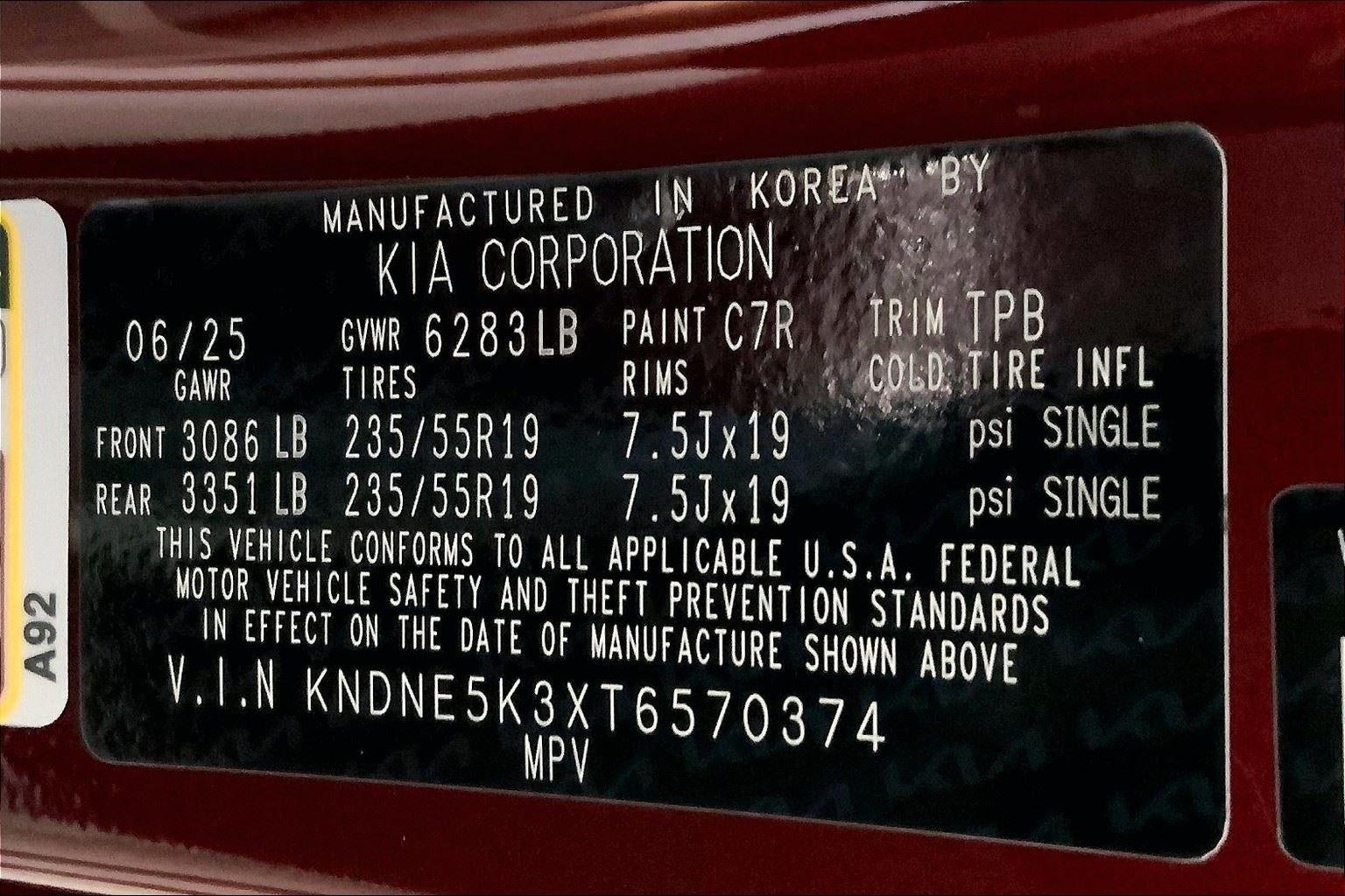 2026 Kia Carnival SX