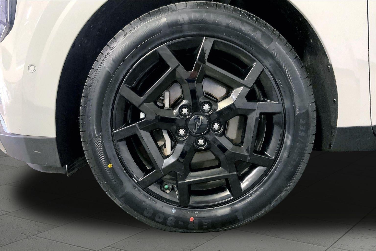 2025 Kia Carnival Hybrid SX