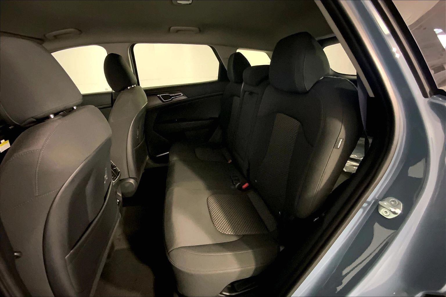 2026 Kia Sportage Hybrid S