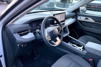 2026 Ford Explorer Active w/100A Pkg