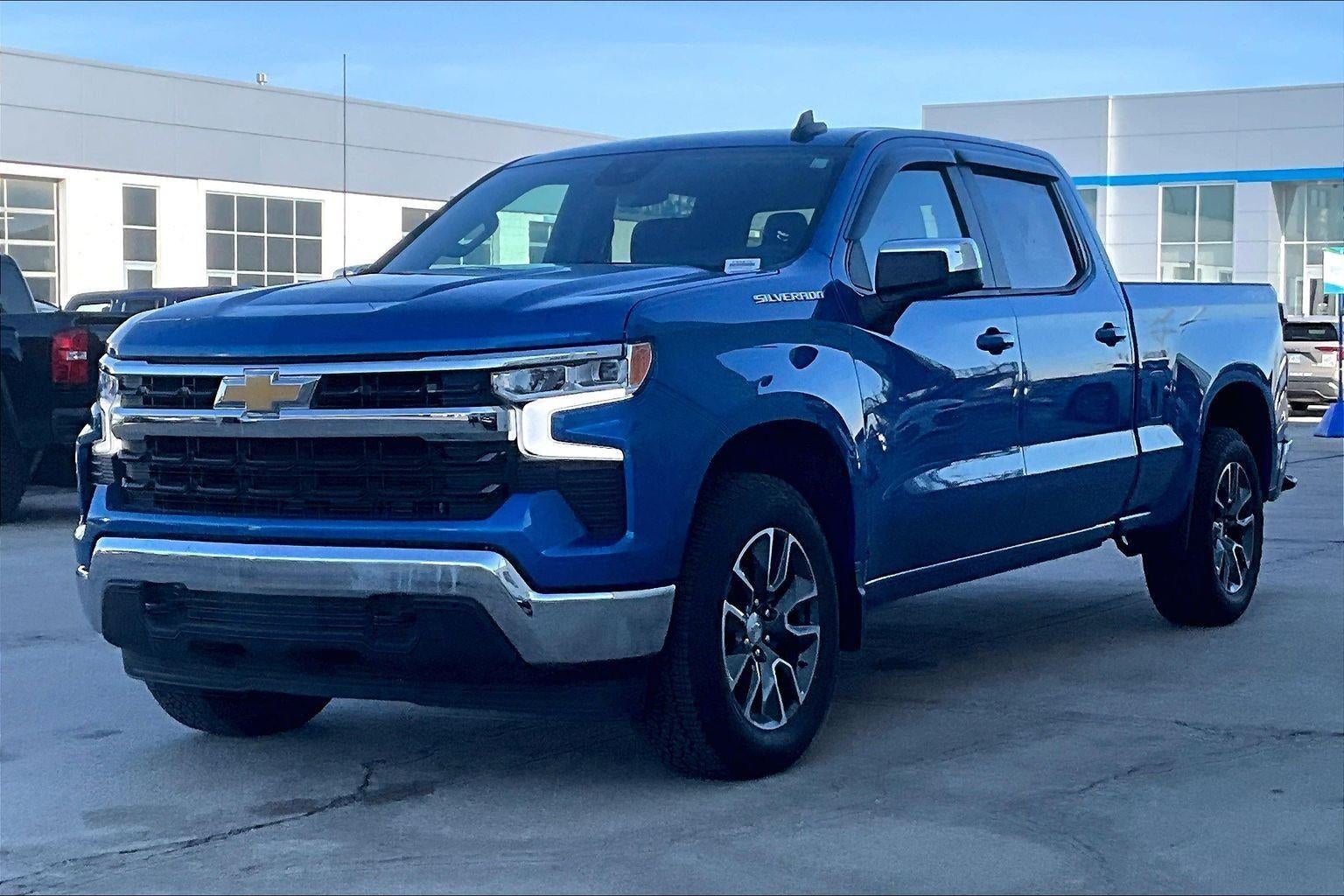 2024 Chevrolet Silverado 1500 LT