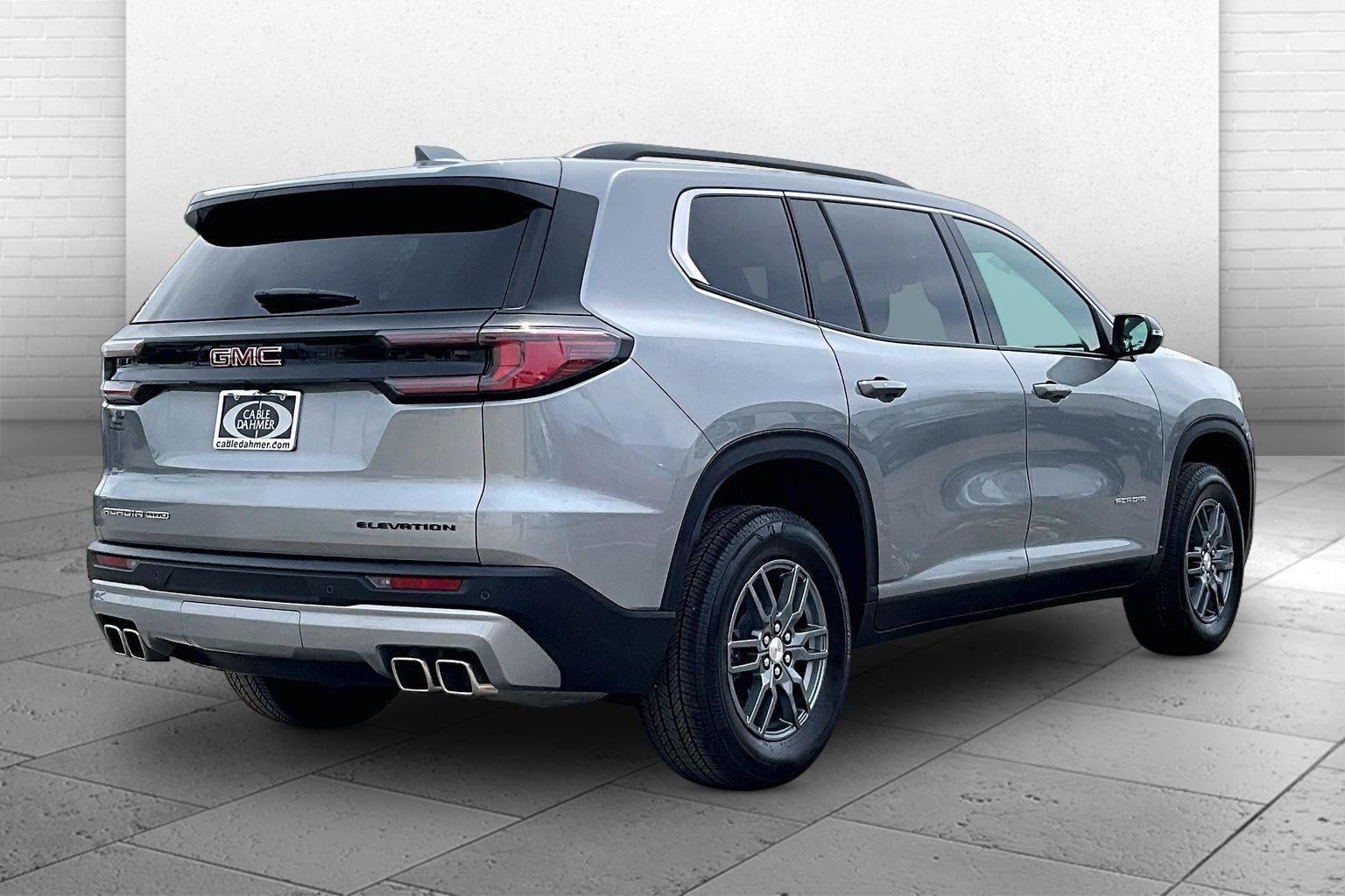 2025 GMC Acadia Elevation