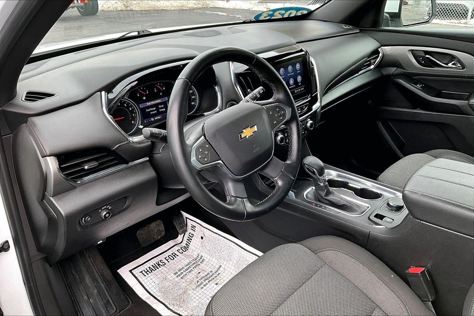 2023 Chevrolet Traverse LT Cloth