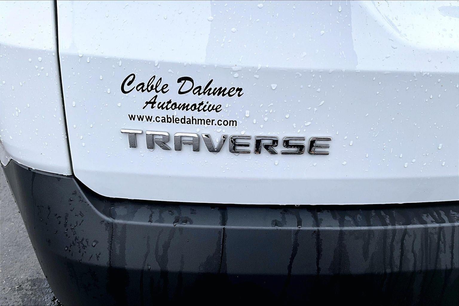 2023 Chevrolet Traverse LT Cloth