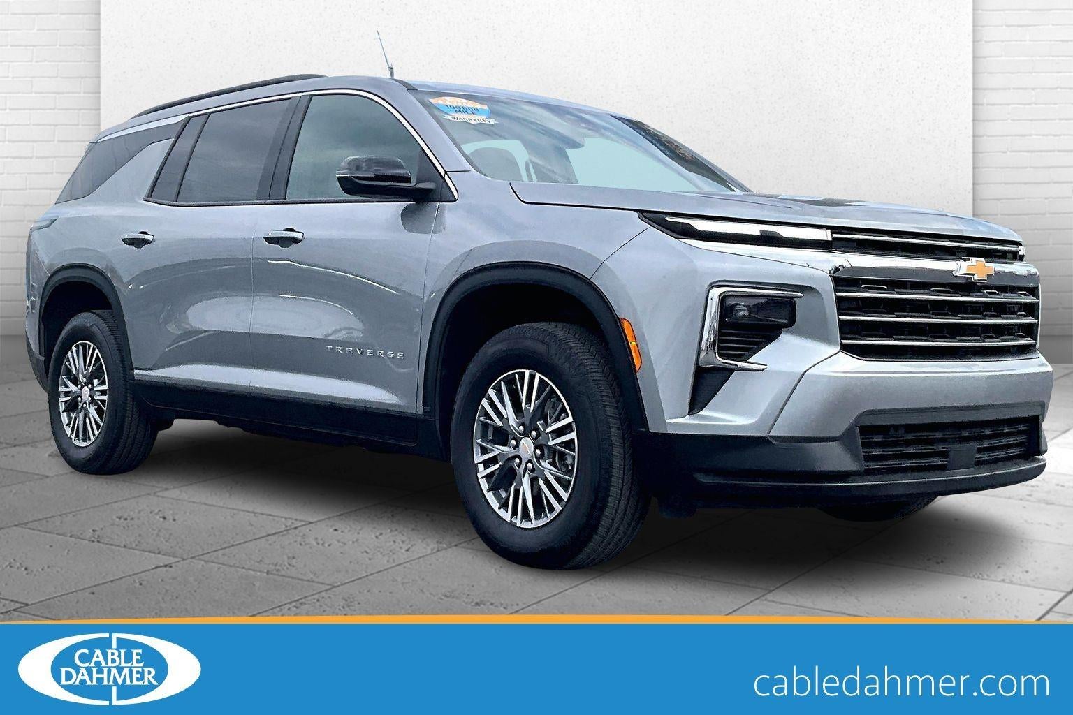 2025 Chevrolet Traverse LT