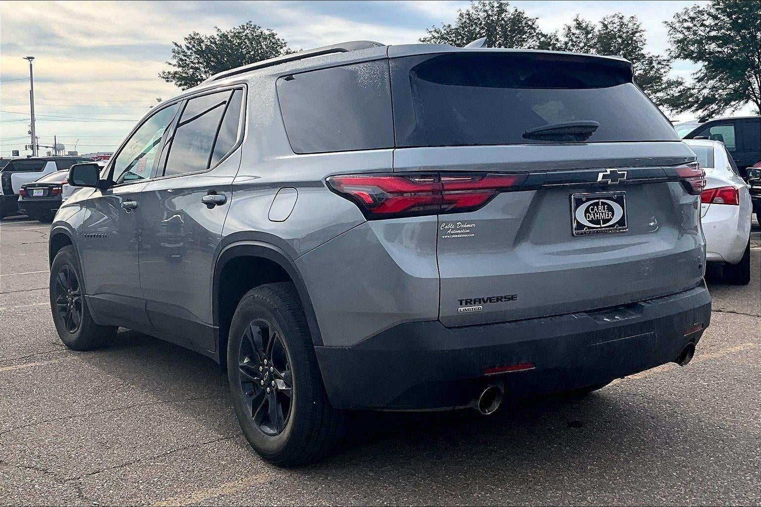 2024 Chevrolet Traverse Limited LT Cloth