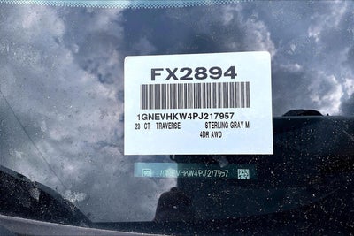 2023 Chevrolet Traverse LT Leather