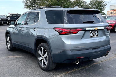 2023 Chevrolet Traverse LT Leather