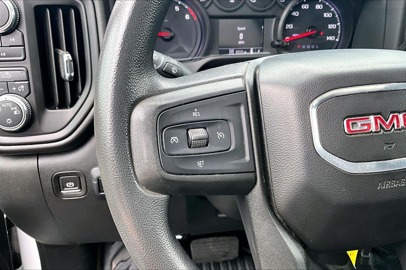 2023 GMC Sierra 2500 HD Pro