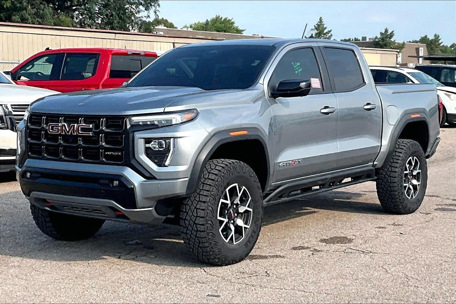 2024 GMC Canyon AT4X