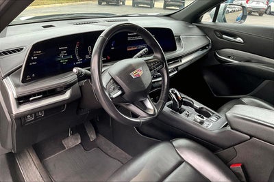 2024 Cadillac XT4 Premium Luxury