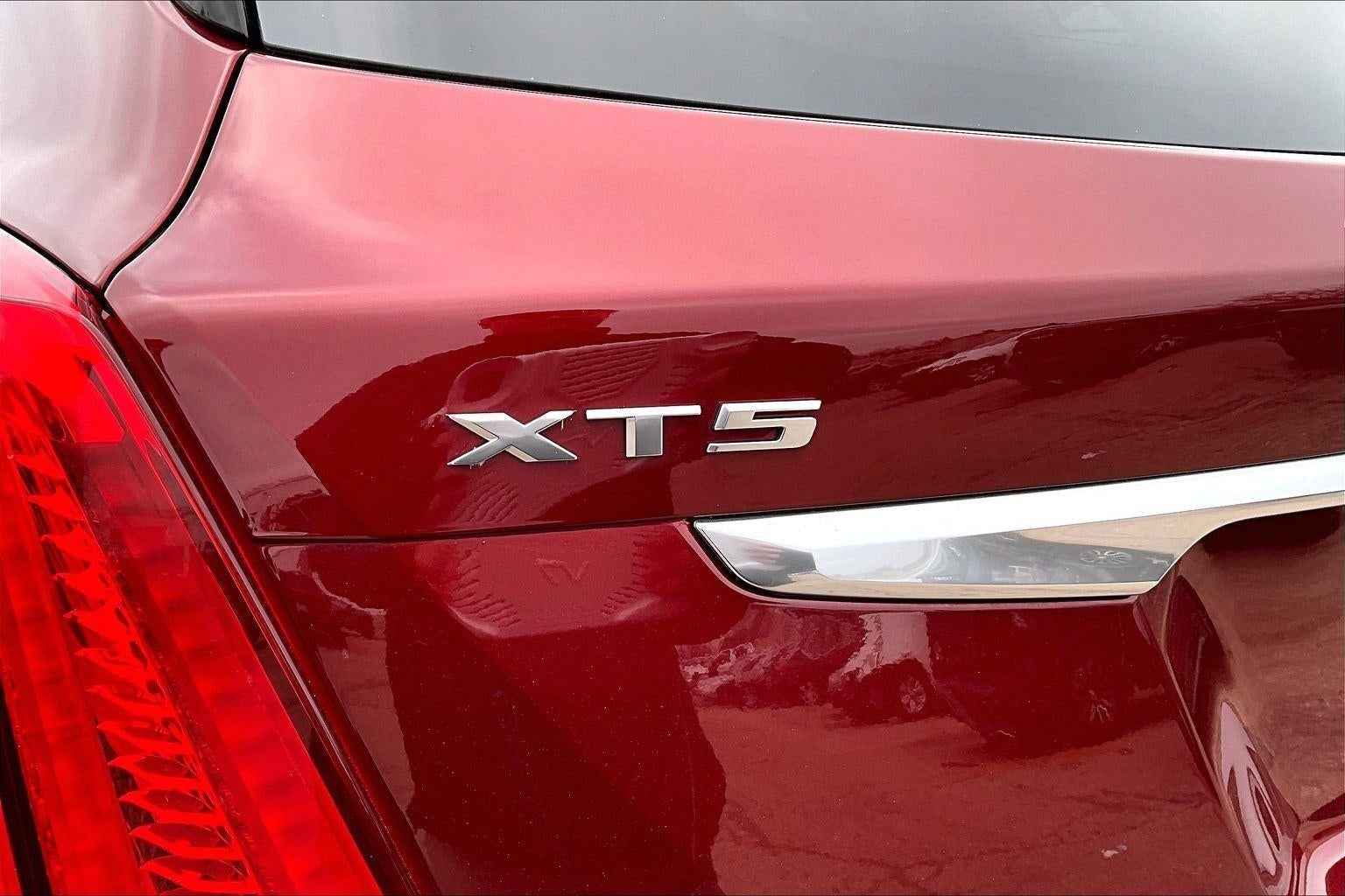 2017 Cadillac XT5 Luxury AWD