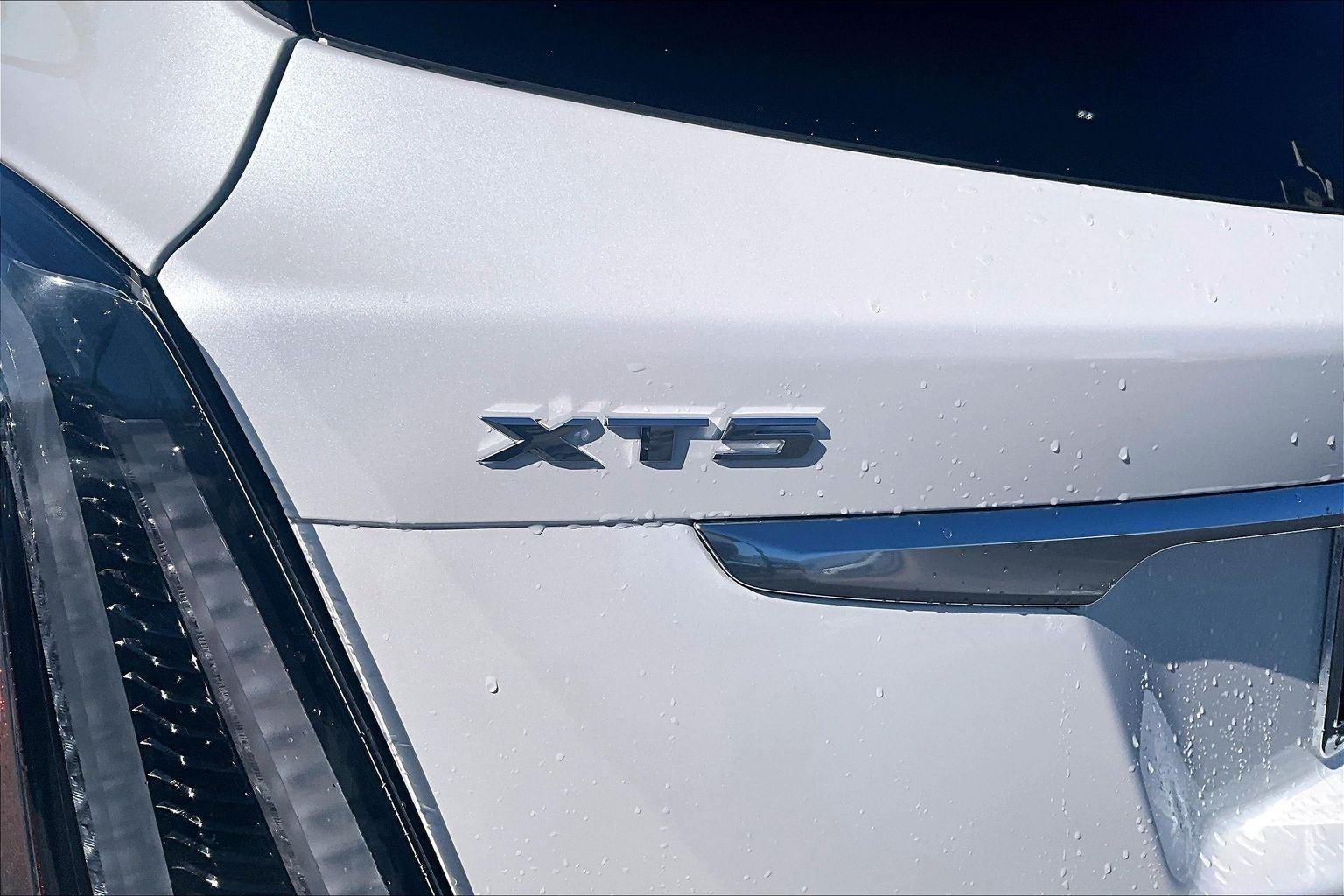 2021 Cadillac XT5 AWD Sport