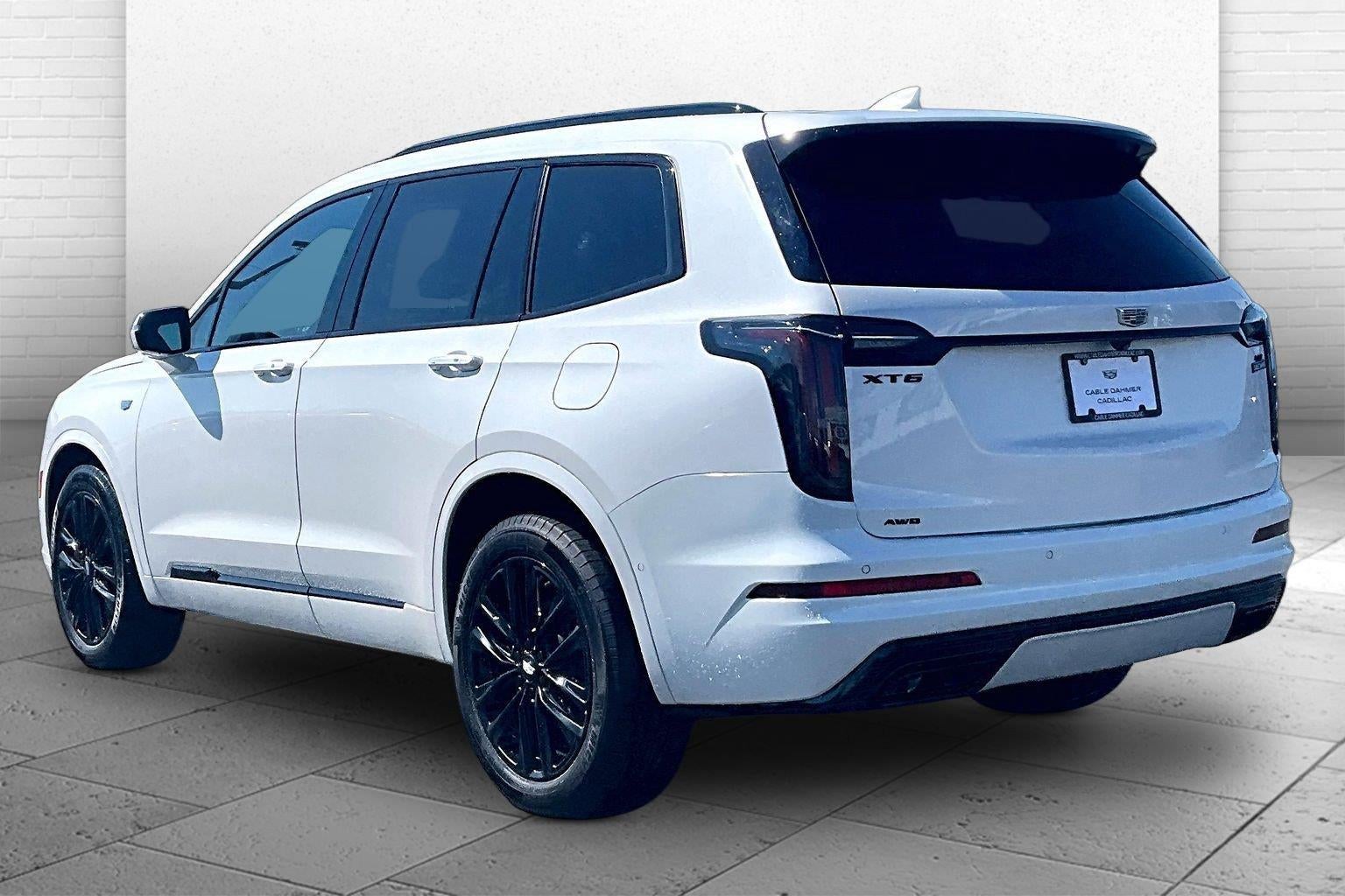 2024 Cadillac XT6 Sport