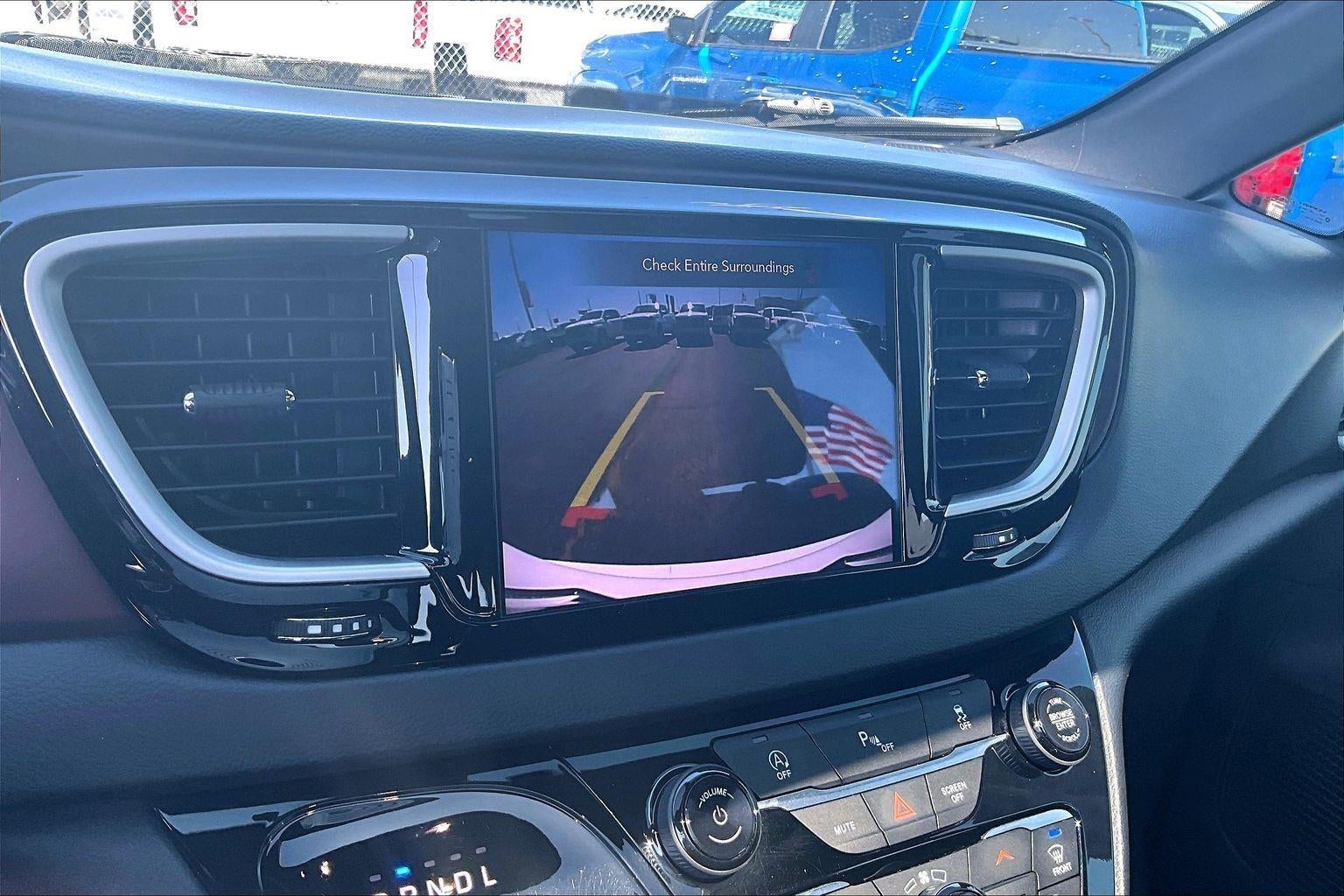 2020 Chrysler Pacifica Touring L Plus 35th Anniversary