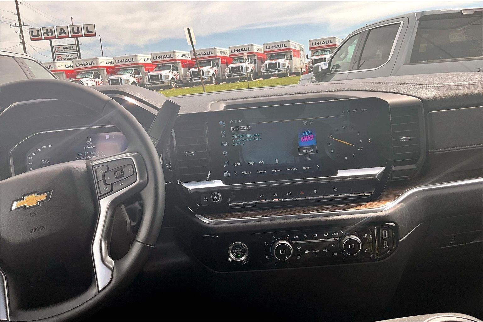2023 Chevrolet Silverado 1500 LT (2FL)
