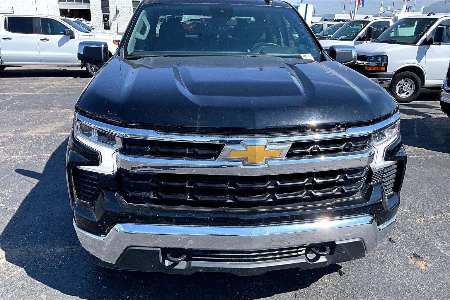 2024 Chevrolet Silverado 1500 LT (2FL)