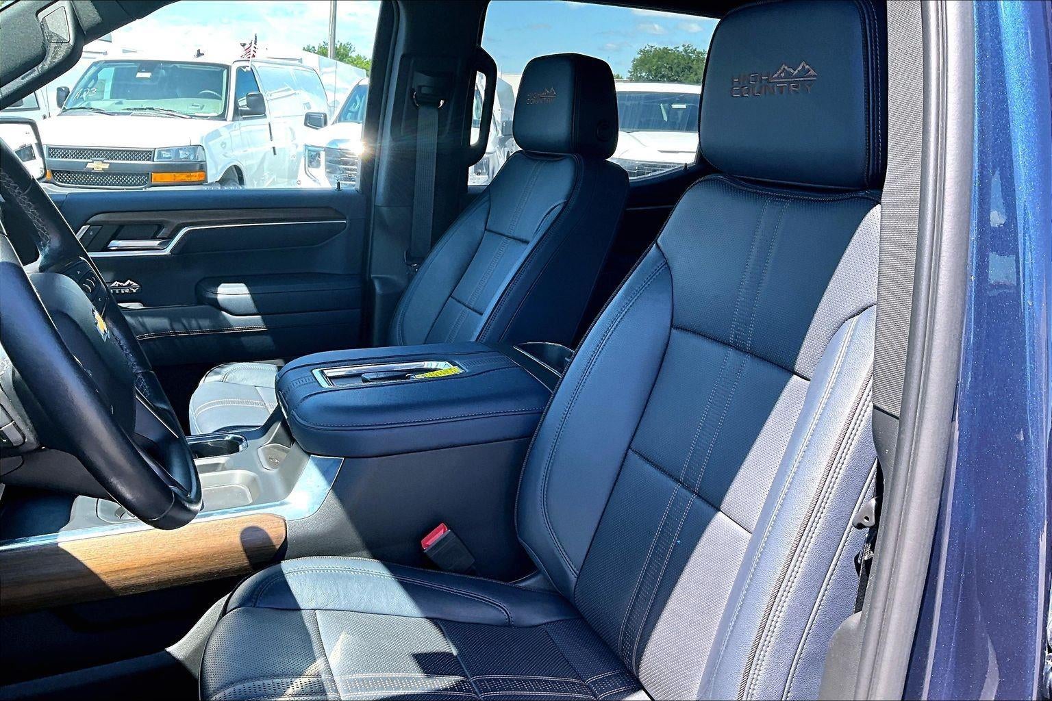 2022 Chevrolet Silverado 1500 High Country