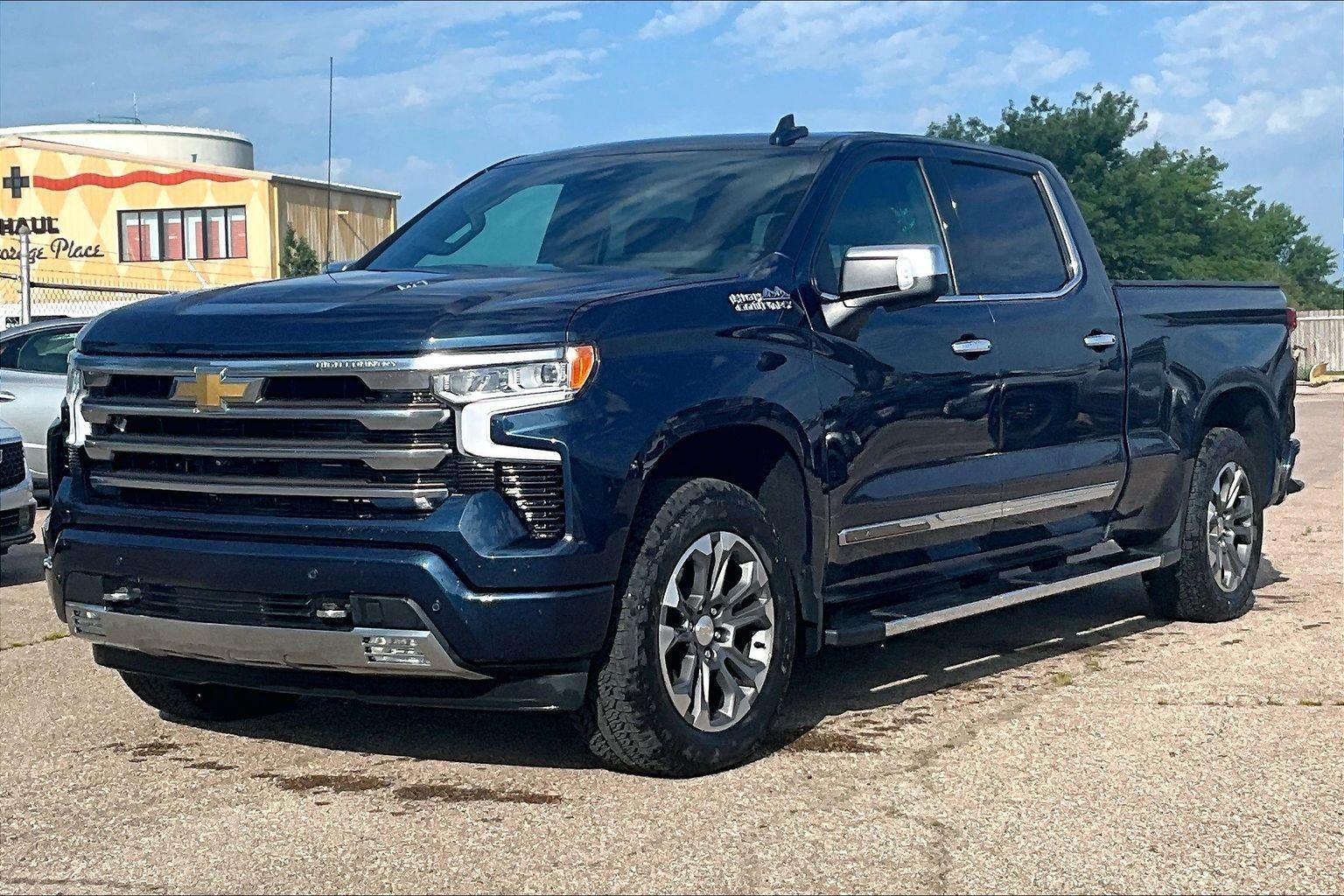2022 Chevrolet Silverado 1500 High Country