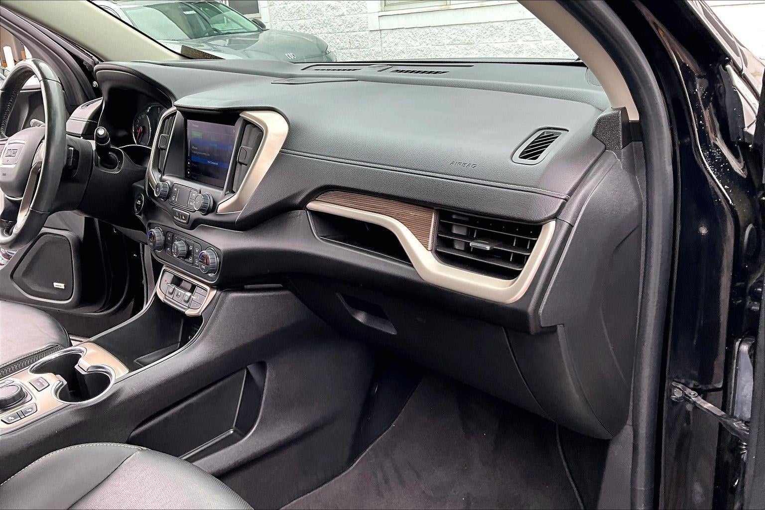 2022 GMC Terrain Denali