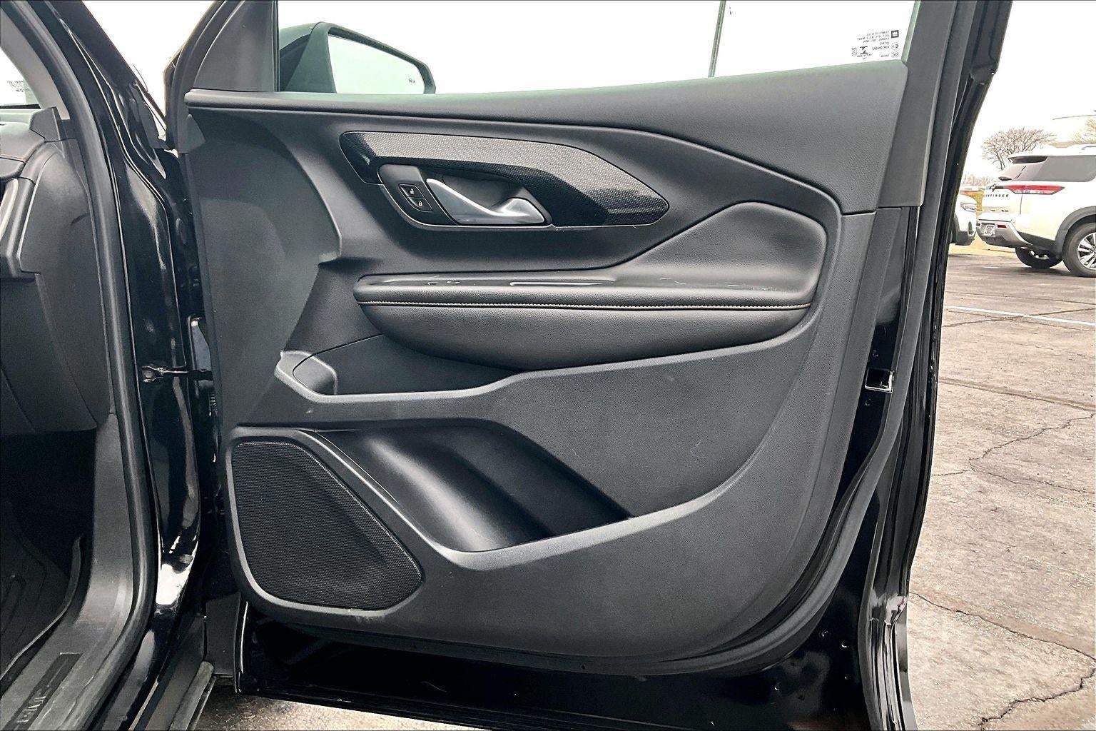 2023 GMC Terrain AT4