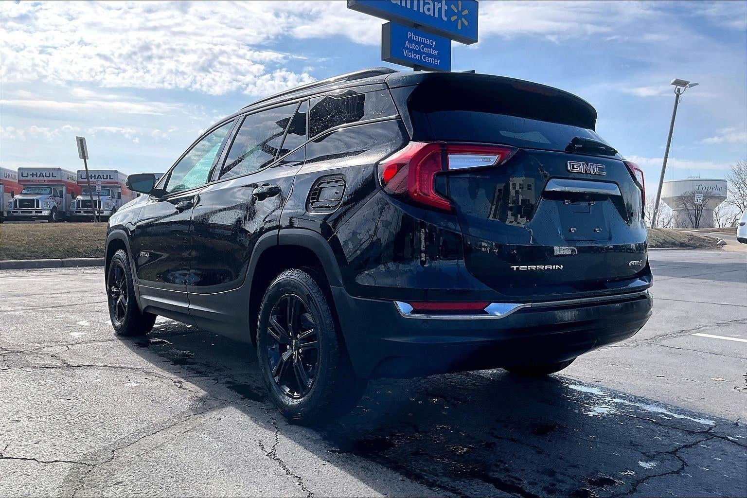 2023 GMC Terrain AT4