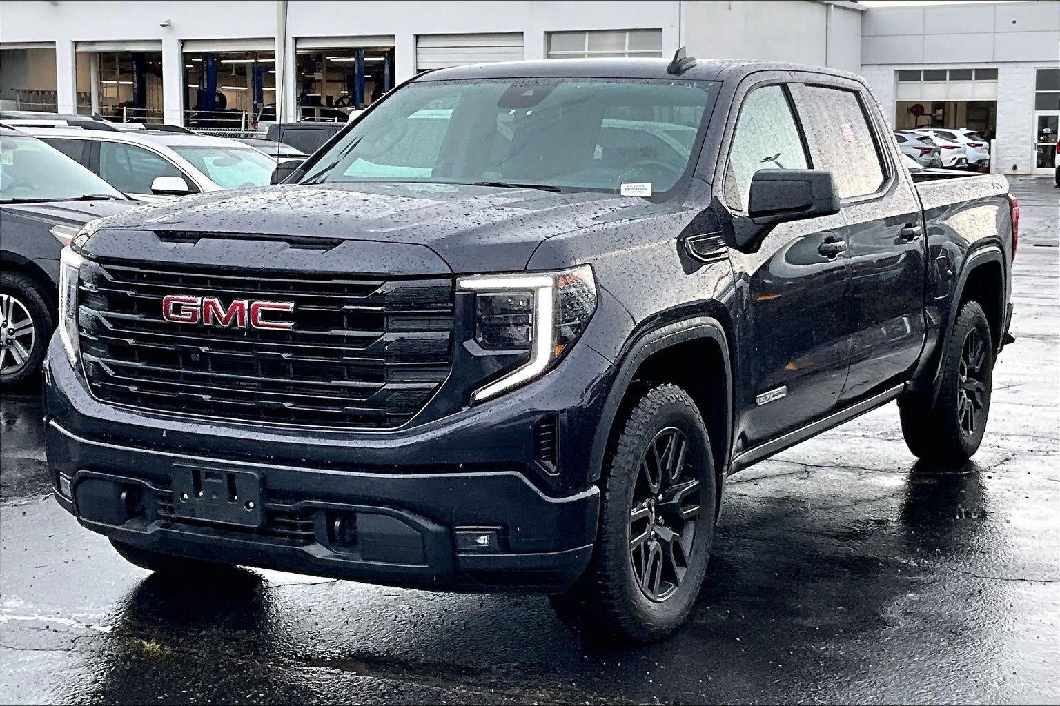 2024 GMC Sierra 1500 Elevation