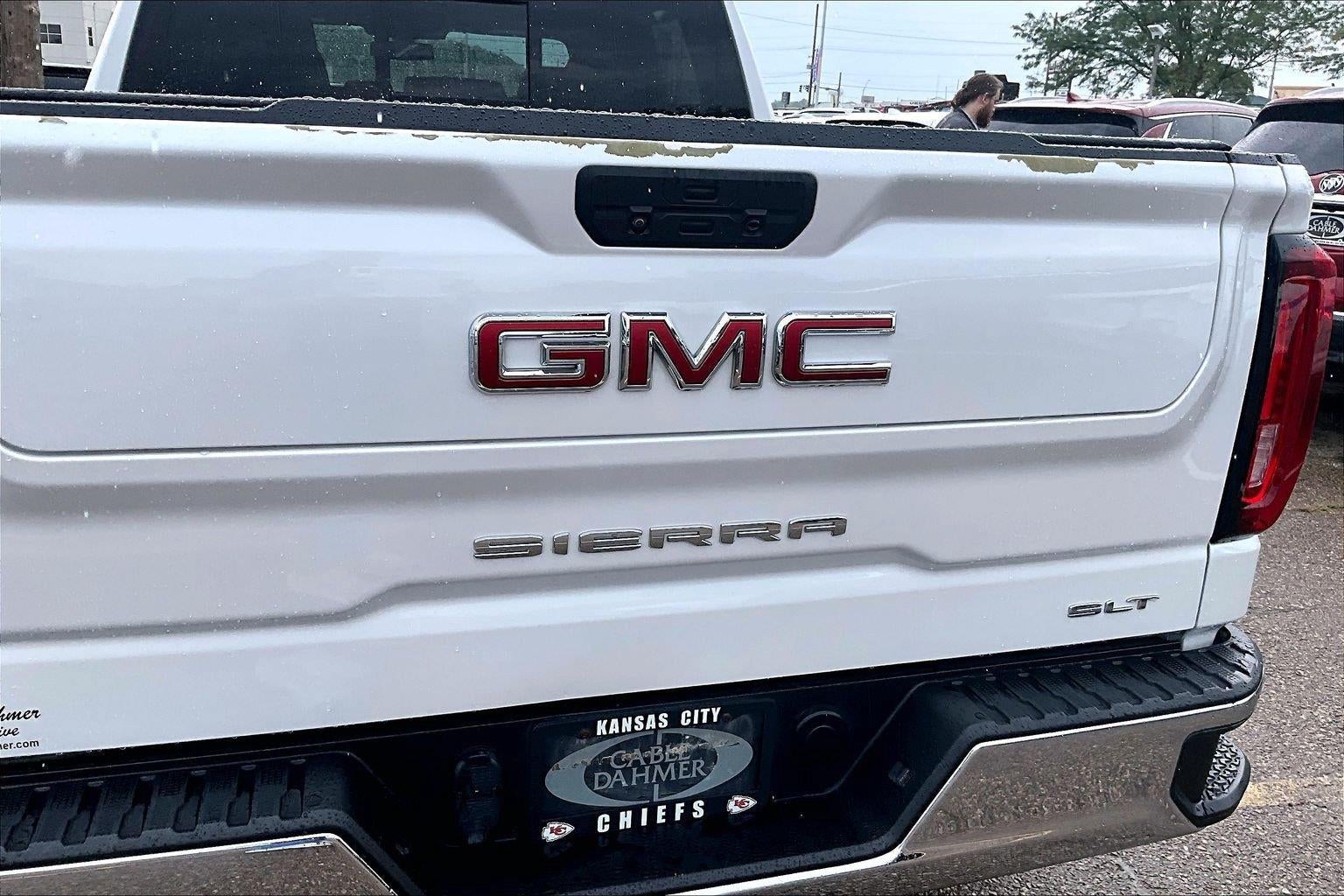 2021 GMC Sierra 1500 SLT