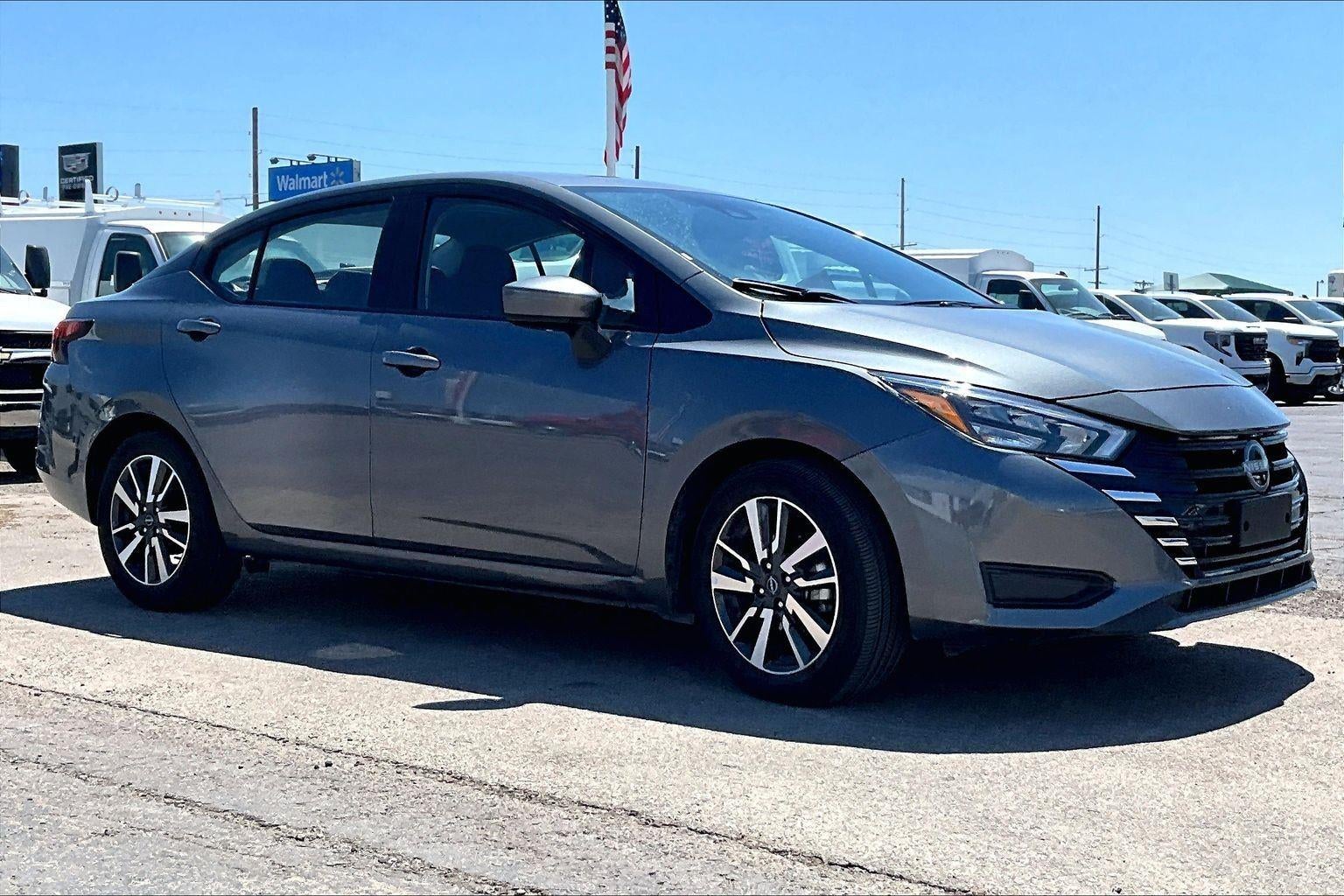 2025 Nissan Versa SV