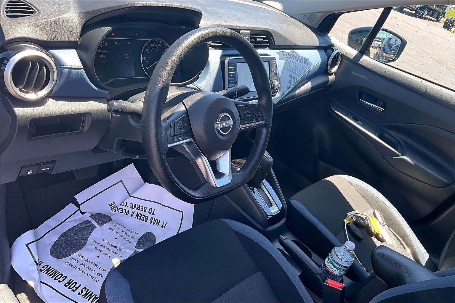 2025 Nissan Versa SV