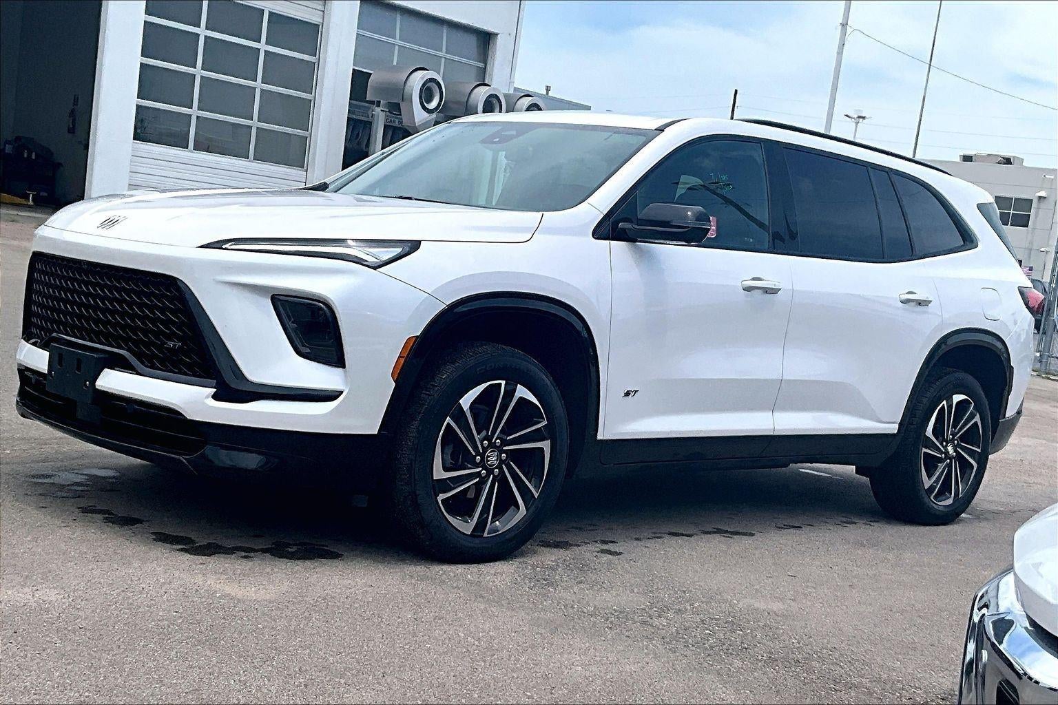 2025 Buick Enclave Sport Touring