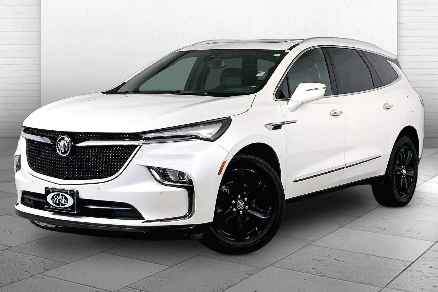 2023 Buick Enclave Essence