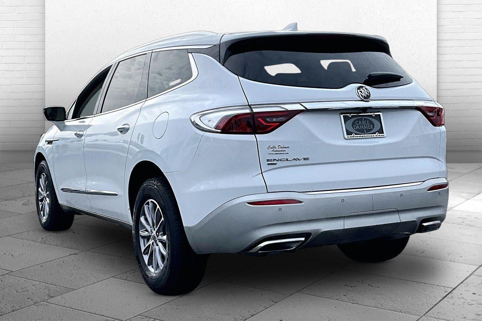 2023 Buick Enclave Essence