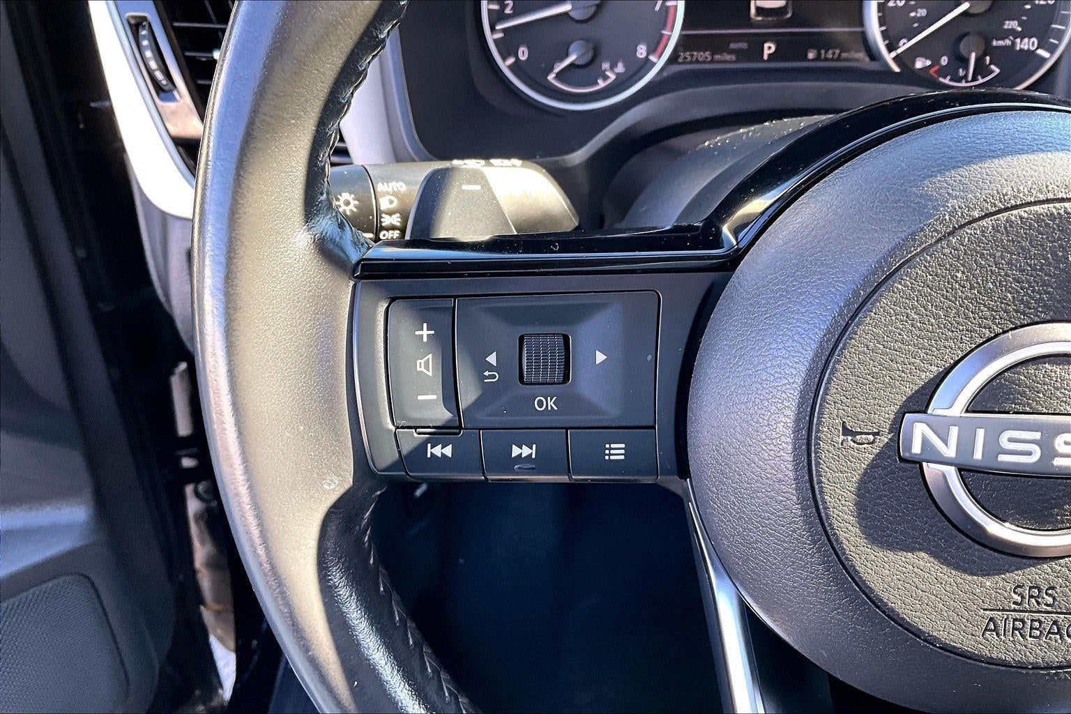 2023 Nissan Rogue SL