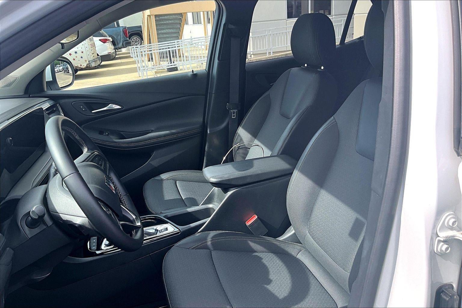 2025 Buick Encore GX Preferred