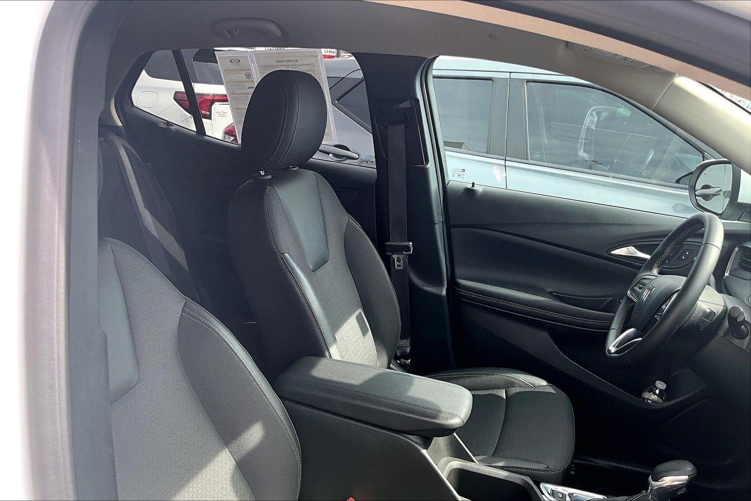 2025 Buick Encore GX Preferred