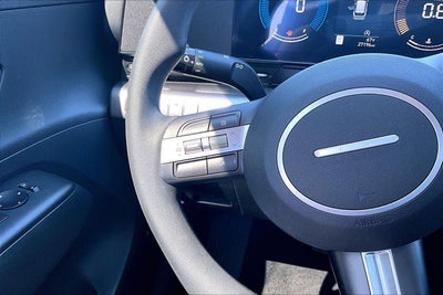 2025 Hyundai Kona SE