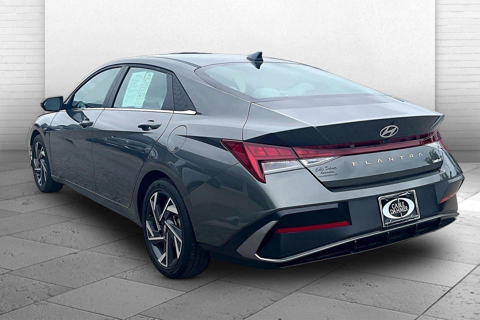 2025 Hyundai Elantra Limited