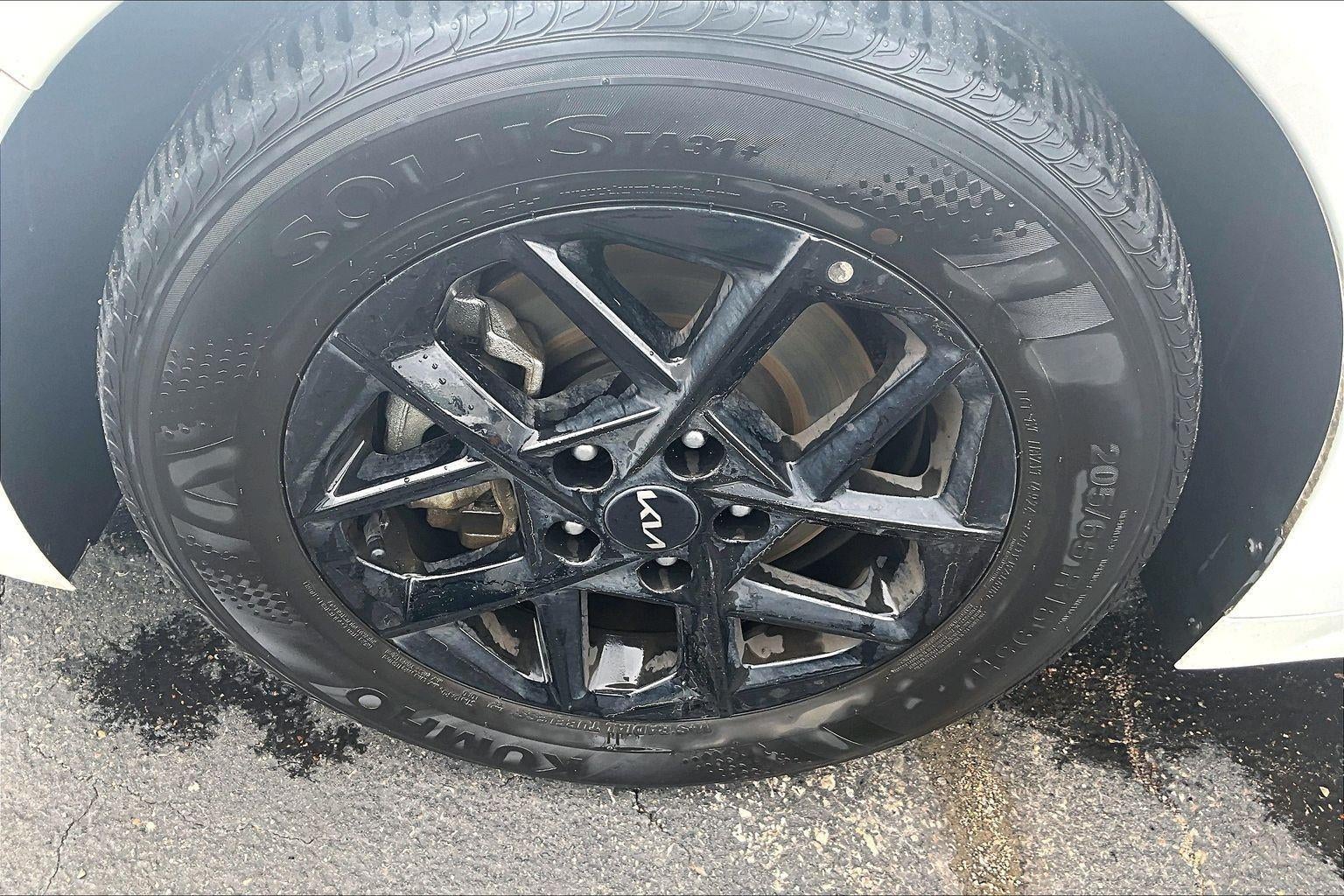 2025 Kia K5 LXS