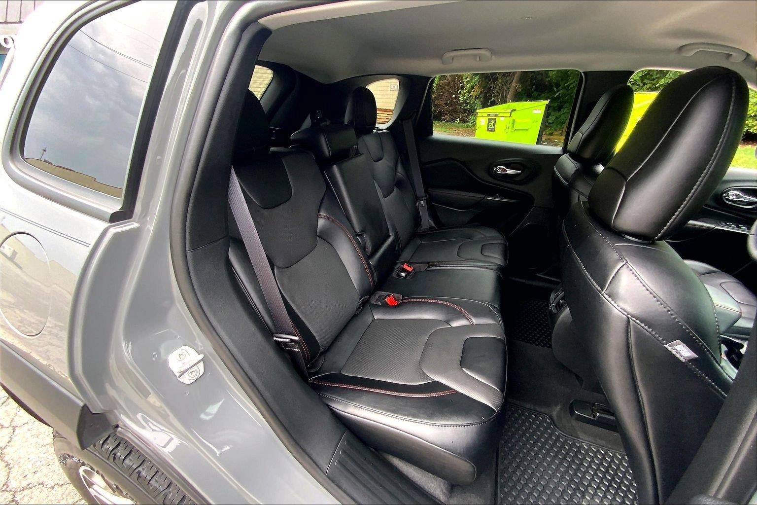 2022 Jeep Cherokee Trailhawk