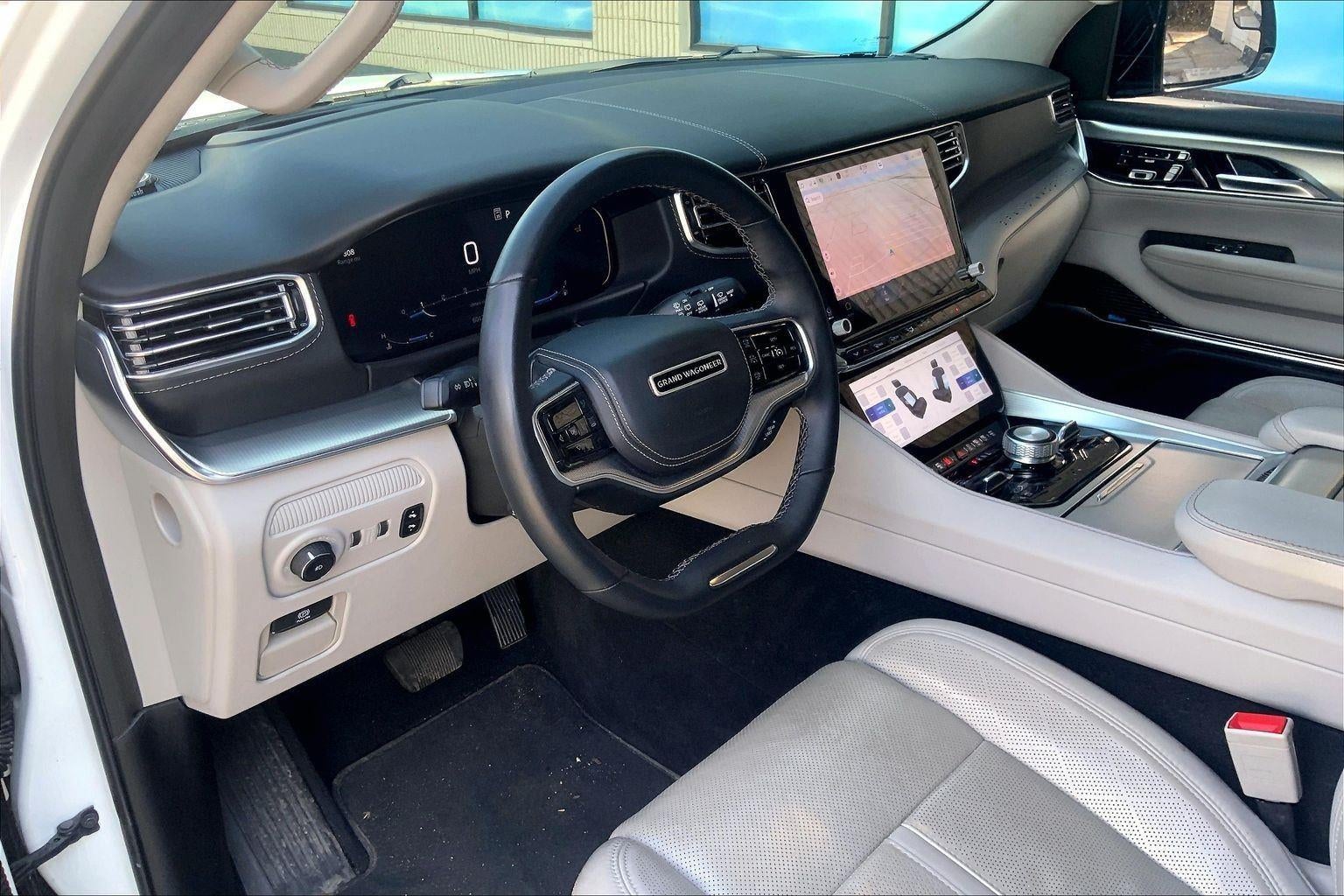 2023 Jeep Grand Wagoneer Series II