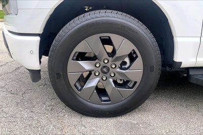 2022 Ford F-150 Lightning Pro