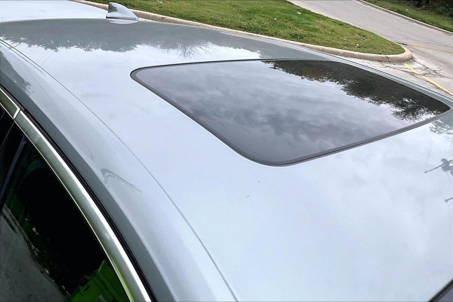 2023 Cadillac CT4 Luxury