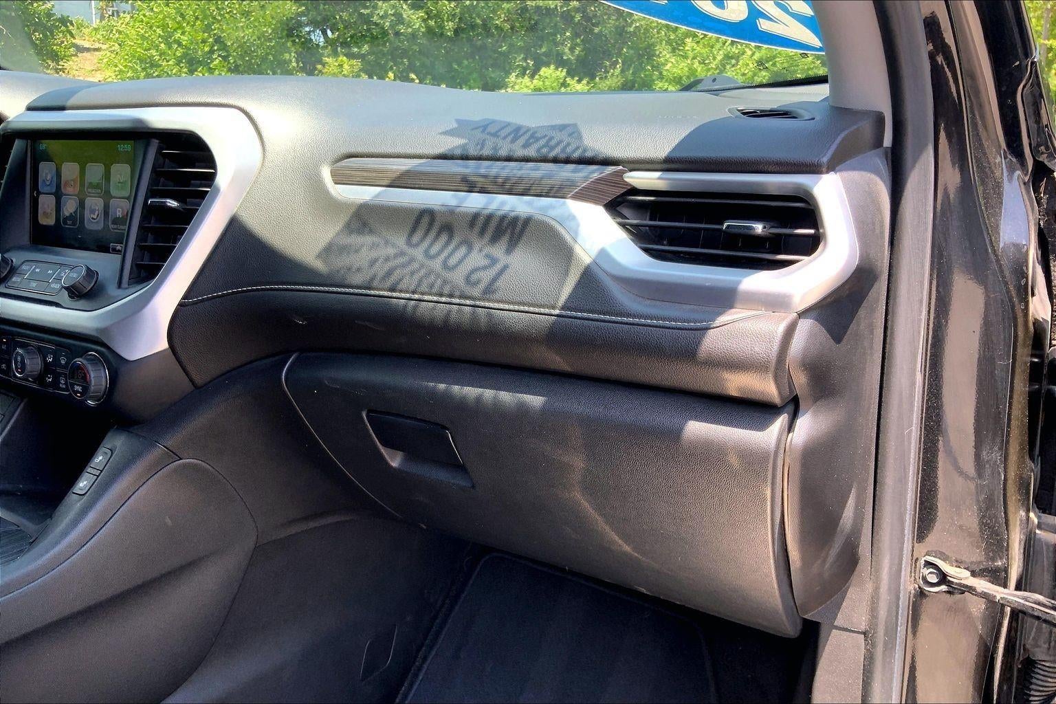 2019 GMC Acadia SLT