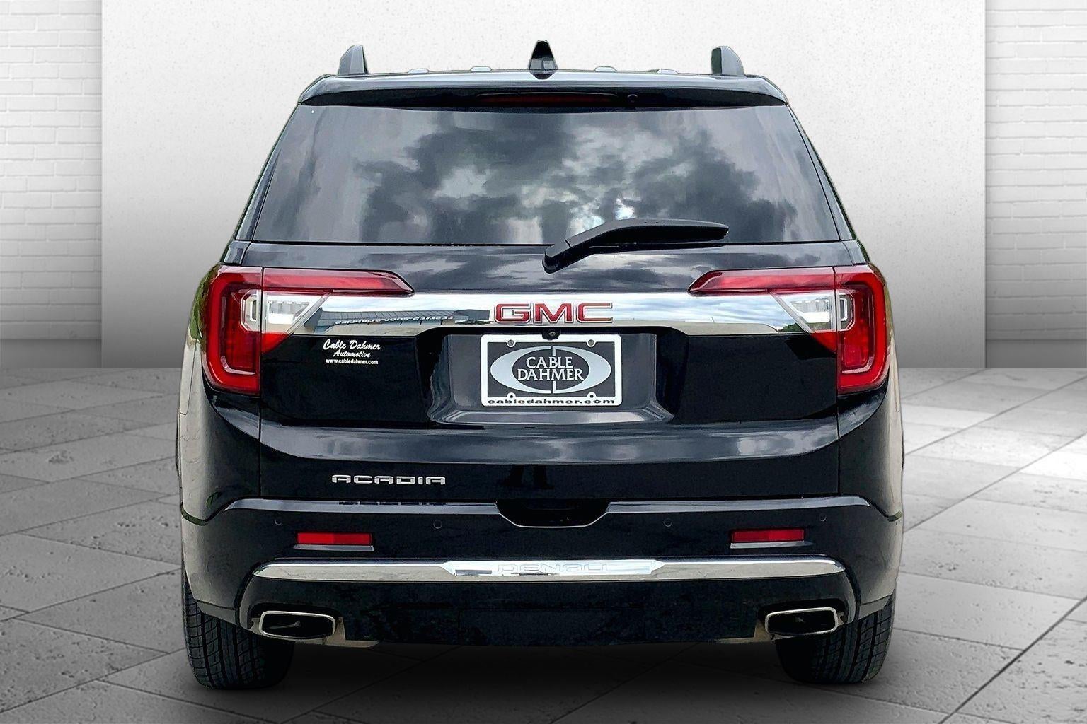 2023 GMC Acadia Denali
