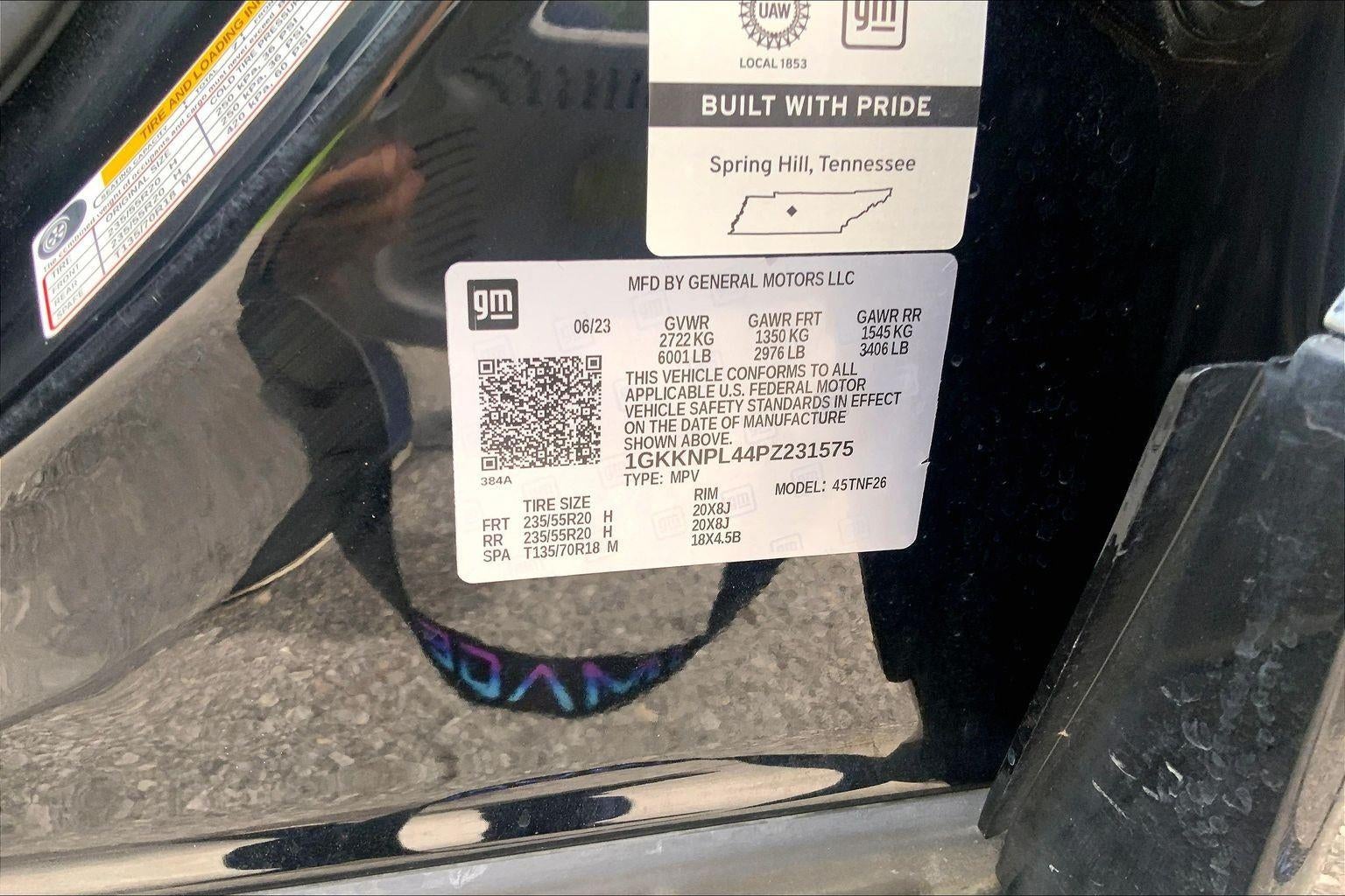 2023 GMC Acadia Denali