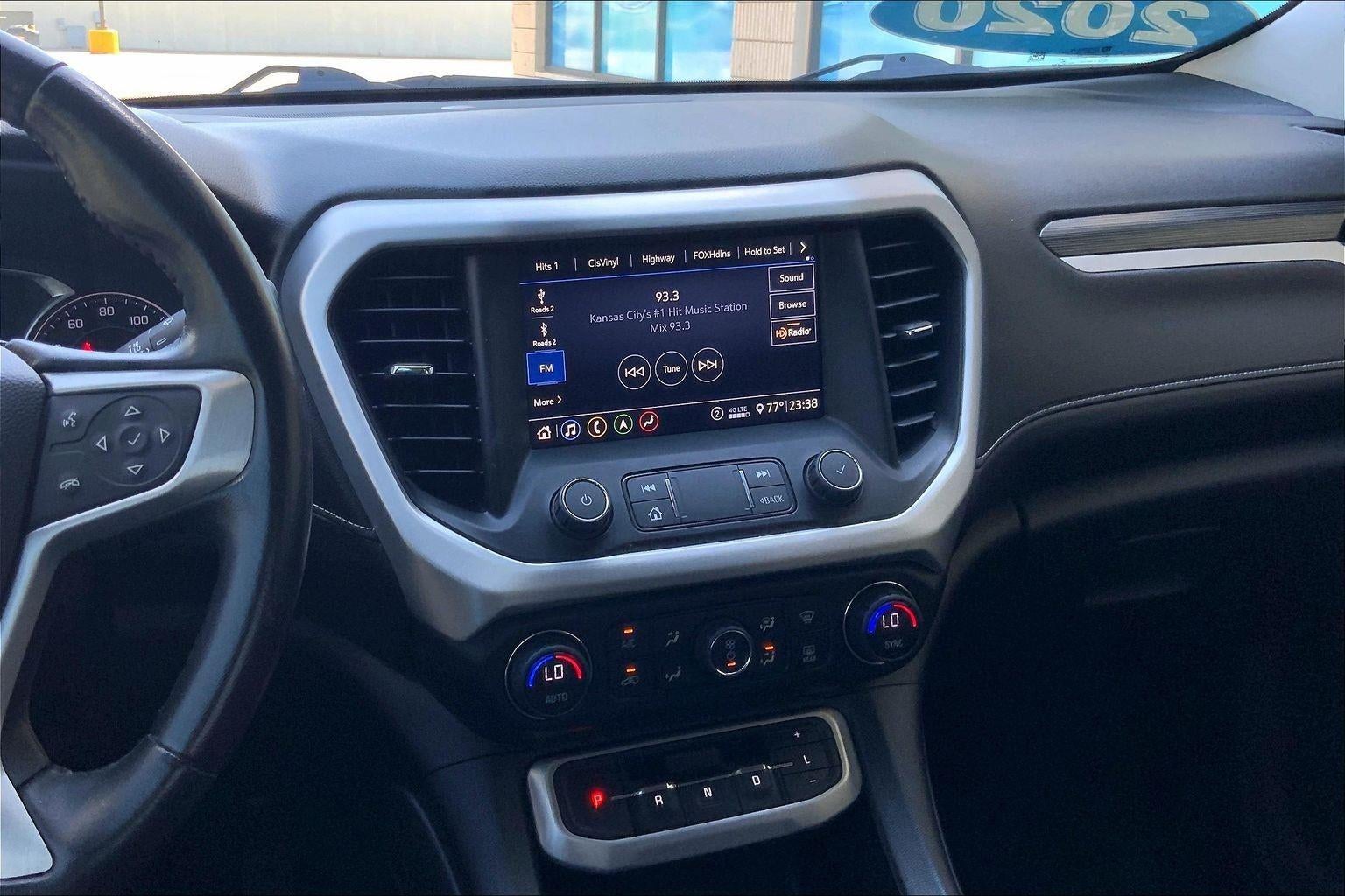 2020 GMC Acadia SLT